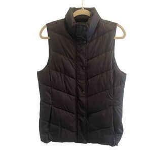 Gap True Black Warmest Vest Puffer Quilted Women’s Size Medium 8 10 Outdoors